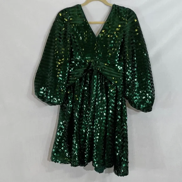 NWT Alden Adair Cher Tinsel Sequin Dress Size Small Emerald Green NWT Alden Adair Cher Tinsel Sequin Dress Size Small Emerald Green